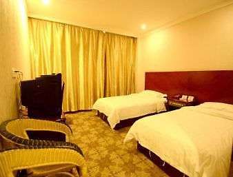 Super 8 By Wyndham Pingyao Railway Station Shun Cheng Lu Hotel Kamer foto